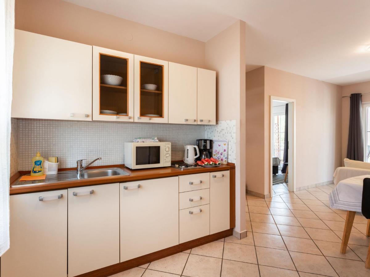 Apartment Tino-2 By Interhome Sukošan Kültér fotó
